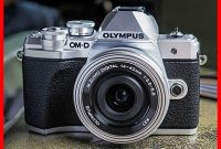 Perbedaan Kamera Olympus OM D E M10 MARK III dan Olympus OM D E M10 MARK II